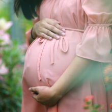 שמירת הריון בחו"ל